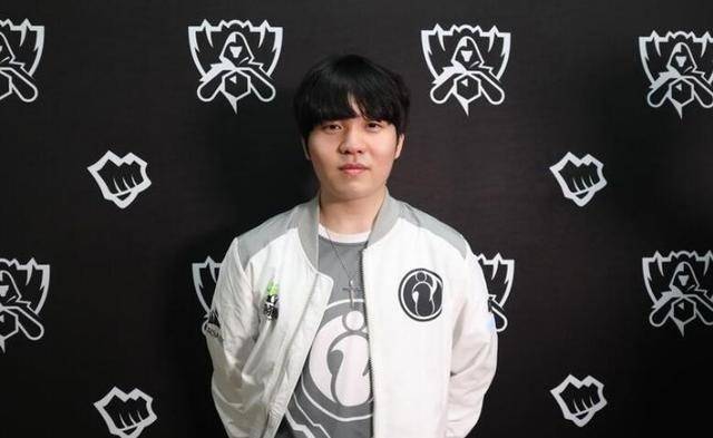 他在国内的 他在国内的